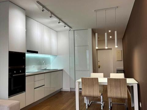 квартира за адресою Голосіївський просп. (40-річчя Жовтня), 60