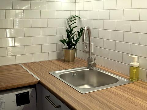 квартира за адресою Дніпровська набережна вул., 9-А