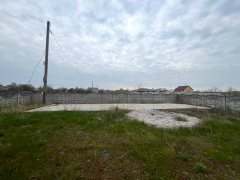 участок по адресу Тополинна