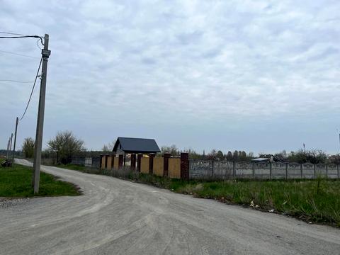 участок по адресу Тополинна