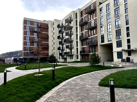 паркомісце за адресою Лісна вул., (Будинок)