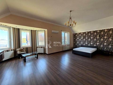 будинок за адресою Нова вул.