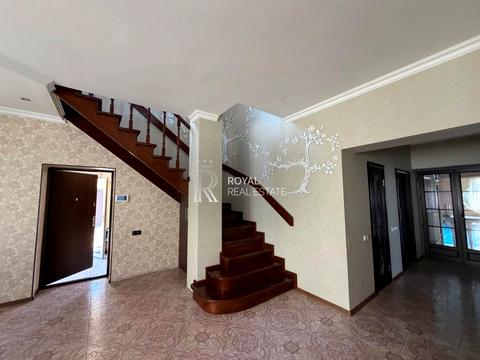 будинок за адресою Нова вул.