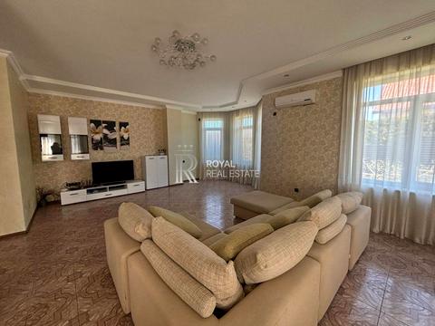 будинок за адресою Нова вул.