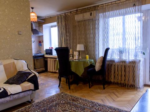 квартира за адресою Кловський узвіз, 14-Б