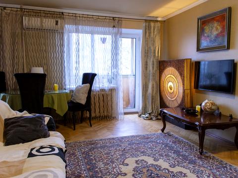 квартира за адресою Кловський узвіз, 14-Б