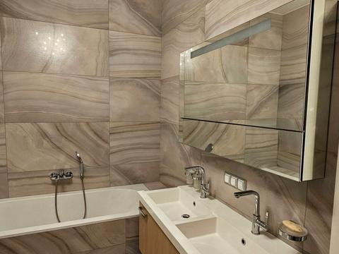 квартира по адресу Андрея Верхогляда ул. (Михайла Драгомирова), 7