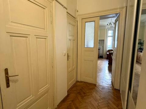 квартира по адресу Ивана Франка ул., 33
