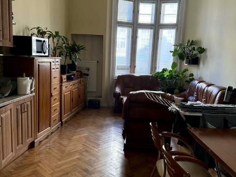 квартира по адресу Ивана Франка ул., 33