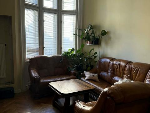 квартира по адресу Ивана Франка ул., 33