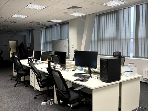 комерційна за адресою Вацлава Гавела бульв. (Івана Лепсе), 6-В