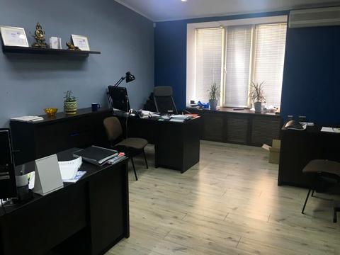 комерційна за адресою Городоцька вул., 174