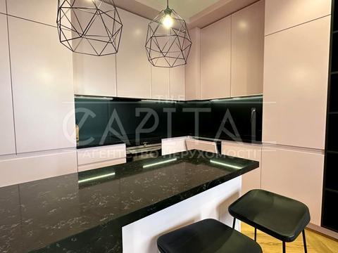 квартира за адресою Антоновича вул. (Горького), 44