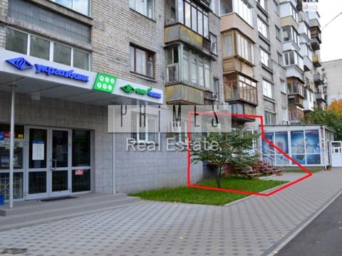 комерційна за адресою Борщагівська вул., 117