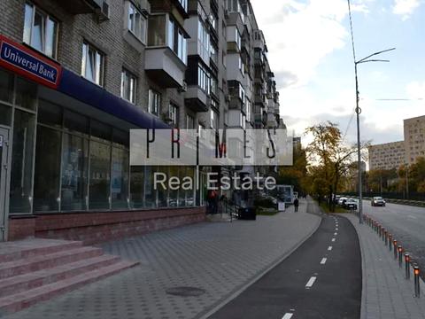 комерційна за адресою Борщагівська вул., 117