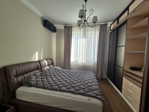 квартира за адресою Єжи Ґедройця вул. (Тверська), 2