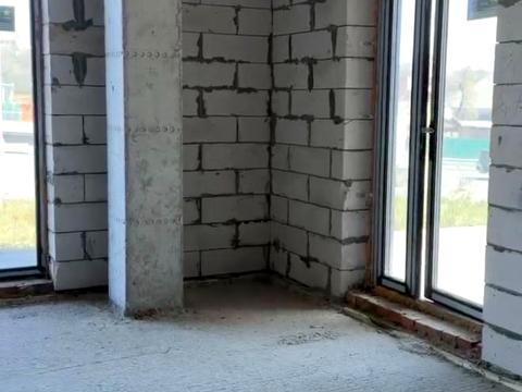 комерційна за адресою Валерія Лобановського просп. (Червонозоряний), 96