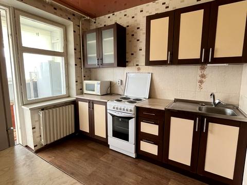 квартира за адресою Вадима Жукова вул. (Бєляєва), 12