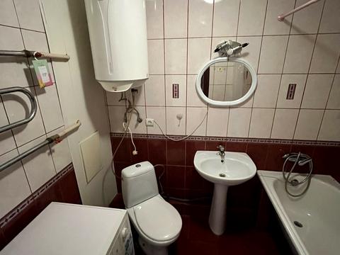 квартира за адресою Вадима Жукова вул. (Бєляєва), 12