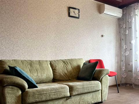 квартира за адресою Вадима Жукова вул. (Бєляєва), 12