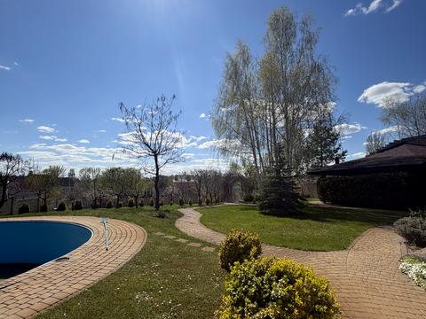 участок по адресу Академическая ул., 15