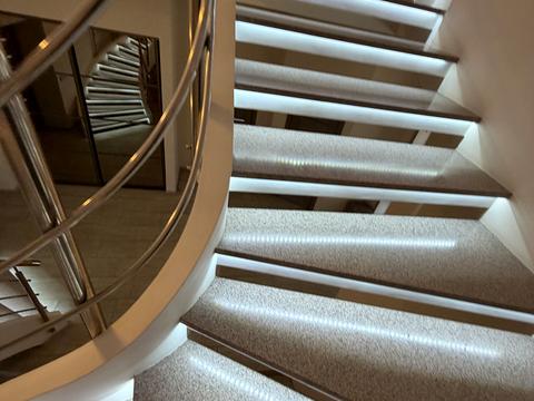 участок по адресу Академическая ул., 15