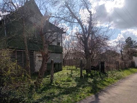 участок по адресу  ул.