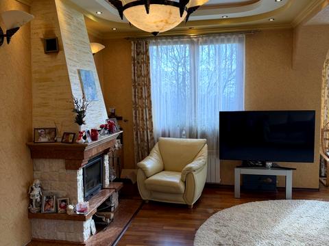 будинок за адресою Золотиста вул.