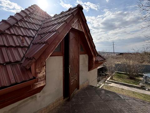 будинок за адресою Золотиста вул.