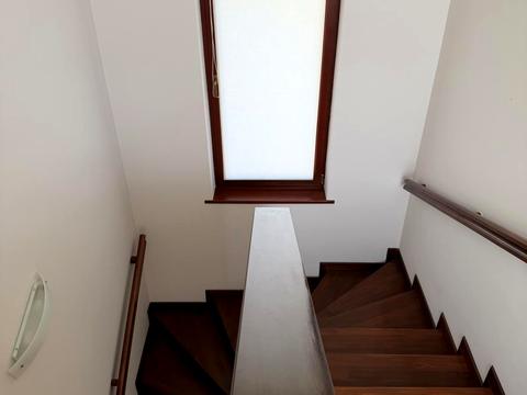 будинок за адресою Золотиста вул.