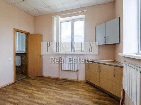 комерційна за адресою Кирилівська вул. (Фрунзе), 160