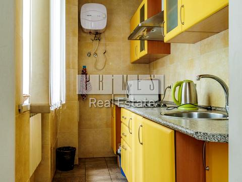 комерційна за адресою Кирилівська вул. (Фрунзе), 160