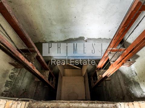 комерційна за адресою Кирилівська вул. (Фрунзе), 160