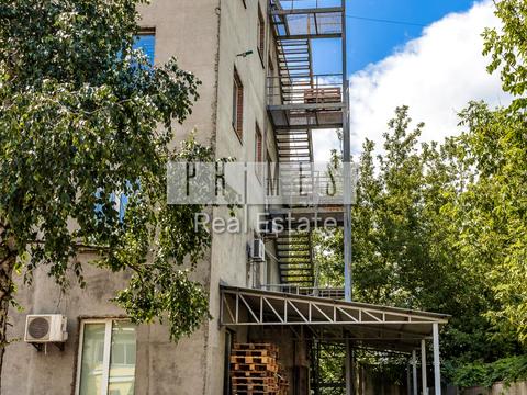 комерційна за адресою Кирилівська вул. (Фрунзе), 160