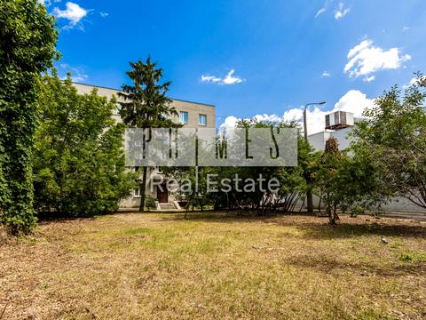 комерційна за адресою Кирилівська вул. (Фрунзе), 160