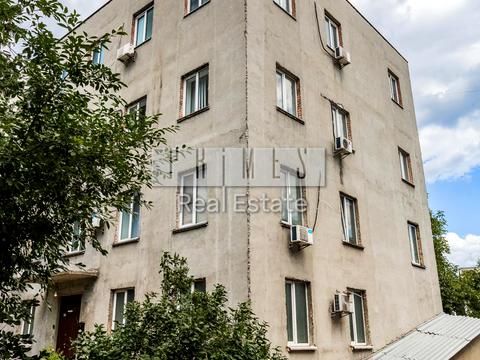 комерційна за адресою Кирилівська вул. (Фрунзе), 160