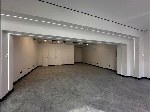 комерційна за адресою Княгинин вул., (Будинок 13)