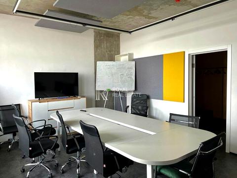 коммерческая по адресу Евгения Коновальца ул. (Щорса), 44-А