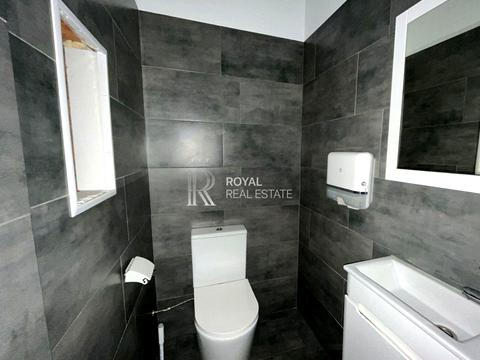 коммерческая по адресу Евгения Коновальца ул. (Щорса), 44-А