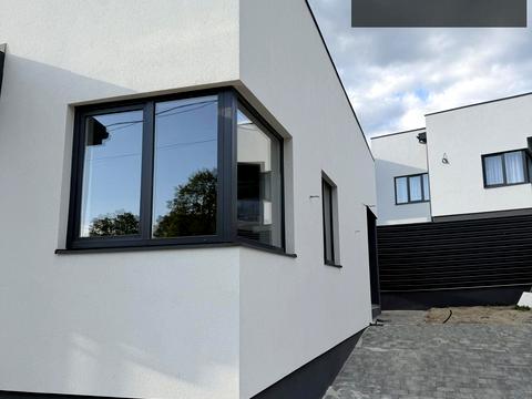 будинок за адресою Соснова вул.