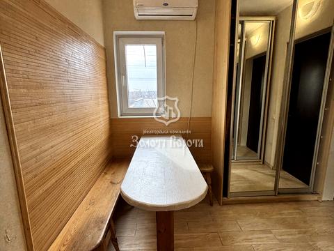 квартира по адресу 53-я Садовая ул., 16а