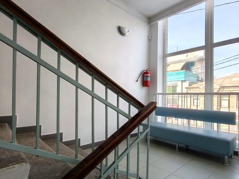 комерційна за адресою Королеви Єлизавети ІІ вул. (Глинки), 15-А