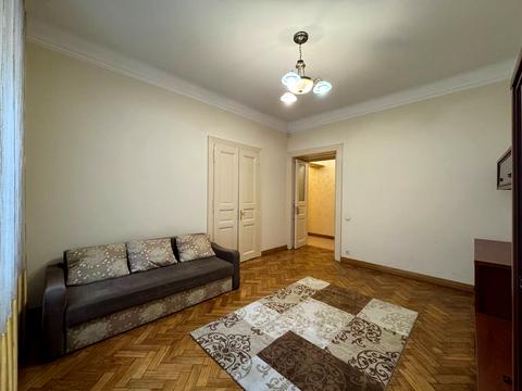 квартира за адресою Миколи Леонтовича вул., 5