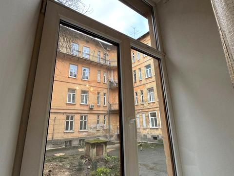 квартира за адресою Миколи Леонтовича вул., 5