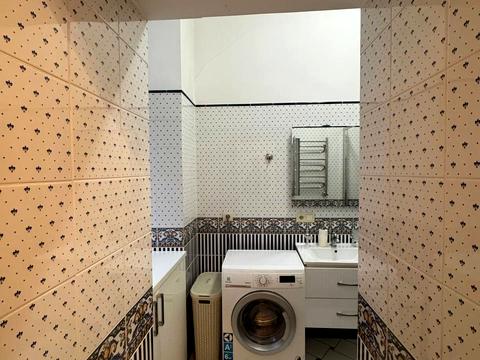 квартира за адресою Миколи Леонтовича вул., 5