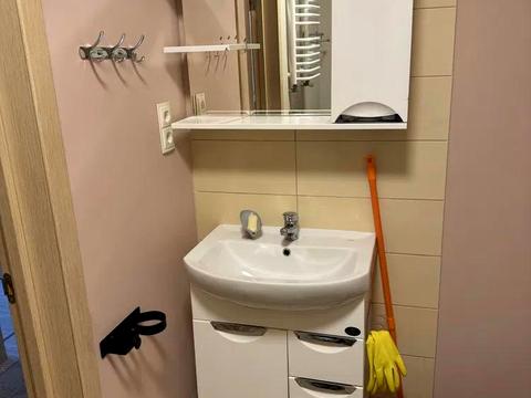 квартира за адресою Джерельна вул., 83