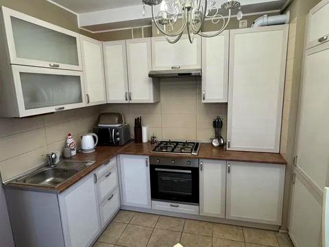 квартира за адресою Джерельна вул., 83