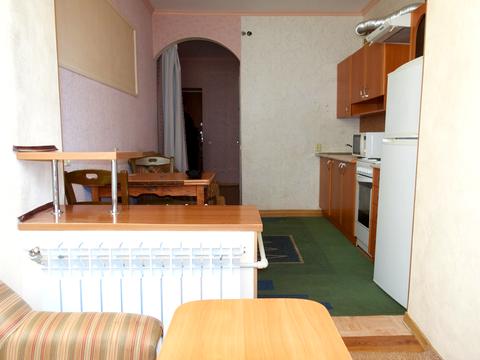 квартира за адресою Анни Ахматової вул., 35-Б