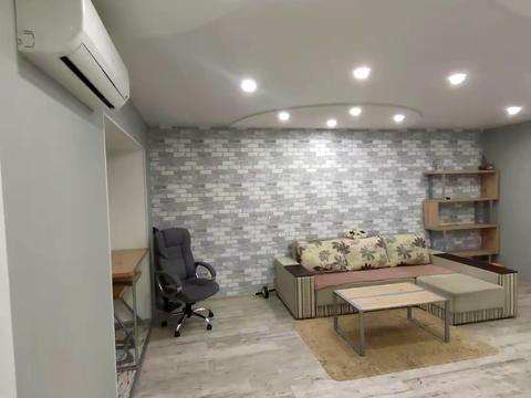 квартира по адресу Михаила Комарова ул., 10/1