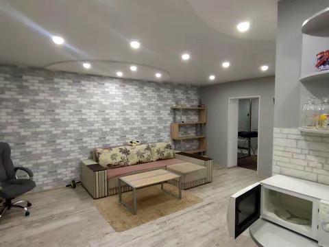 квартира по адресу Михаила Комарова ул., 10/1